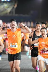 BIB: 22081, 223, 411, 25119
                            <button type="button" onclick="openModal(19605296)" class="btn btn-primary btn-sm float-right btn-popup" data-toggle="modal" data-target=".modal-high-quality">
                        <i class="fas fa-shopping-cart"></i> Add to Cart
                    </button>
                                            <button type="button" onclick="isThisMe(19605296, true)" class="btn btn-success btn-sm float-right btn-popup btn-isme hidden" data-toggle="tooltip" data-placement="bottom" title="นี่คือรูปของคุณใช่ไหม คลิกที่นี่เพื่อเอาเข้าอัลบั้ม">
                        <i class="fas fa-plus"></i> Add to album
                    </button>
                    <button type="button" onclick="isThisMe(19605296, false)" class="btn btn-warning btn-sm float-right btn-popup btn-isnotme hidden">
                        <i class="fas fa-ban"></i> Remove from album
                    </button>